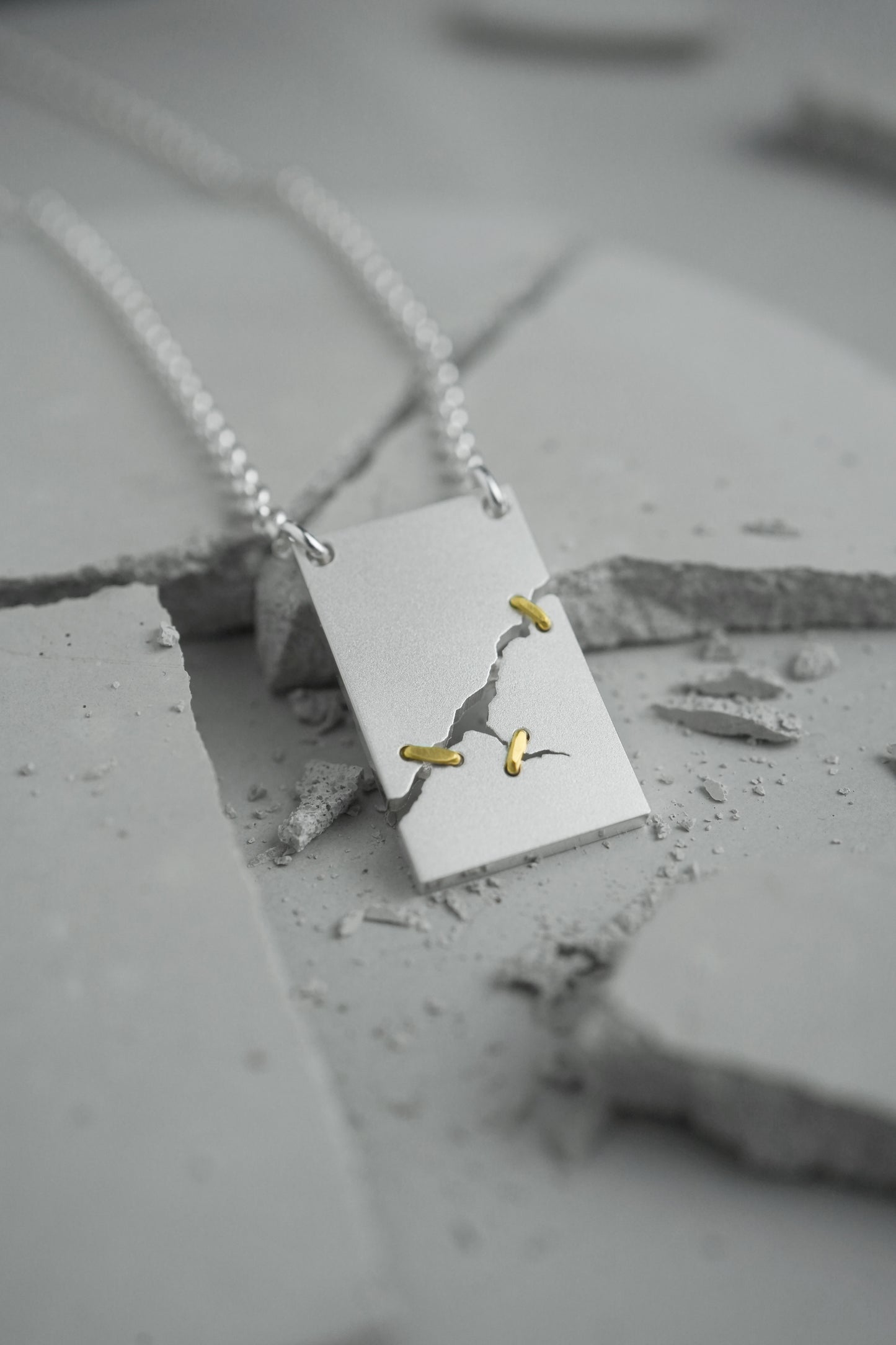 JuCi Pendant Tri