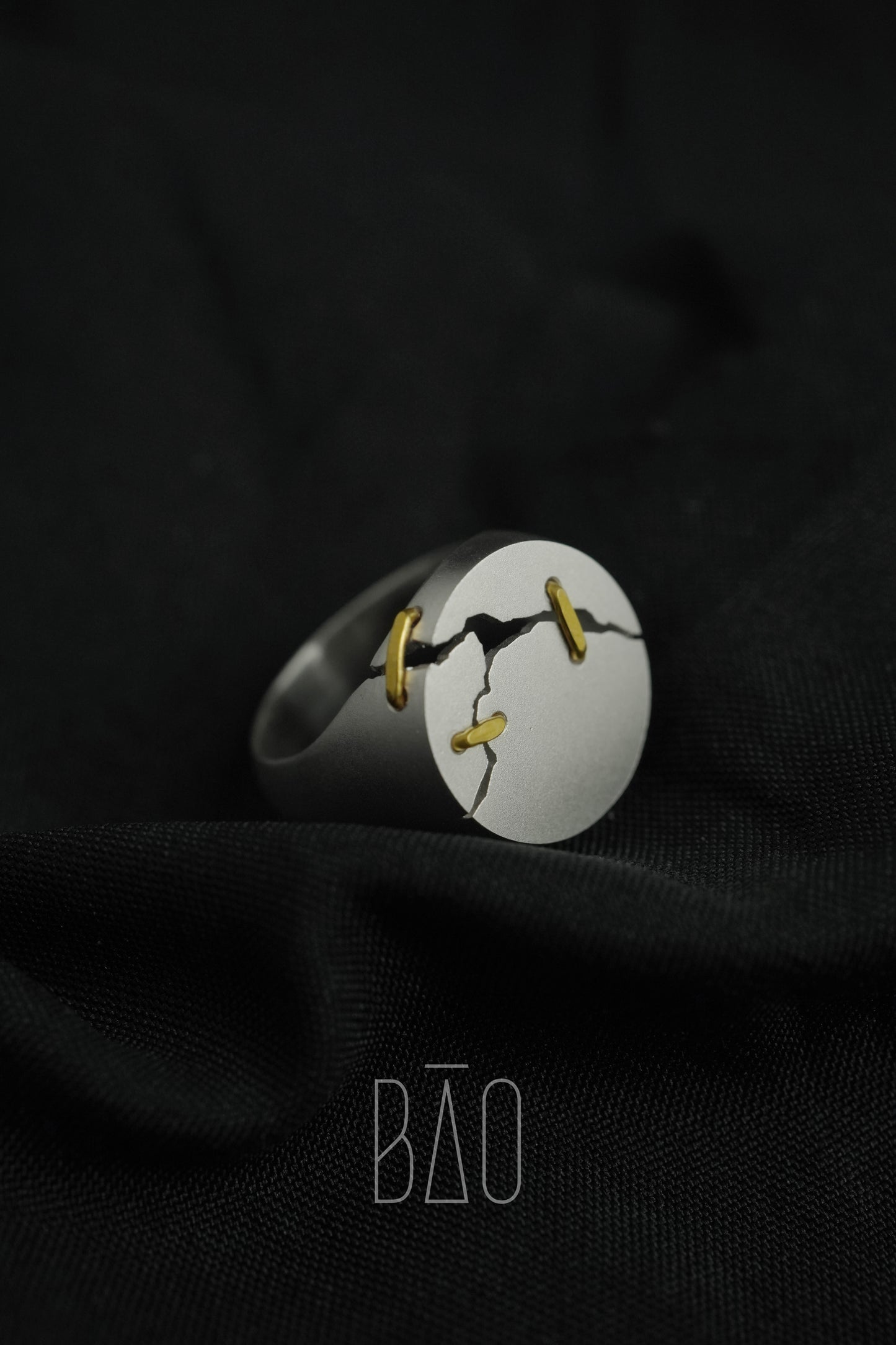 JuCi Signet Ring Round