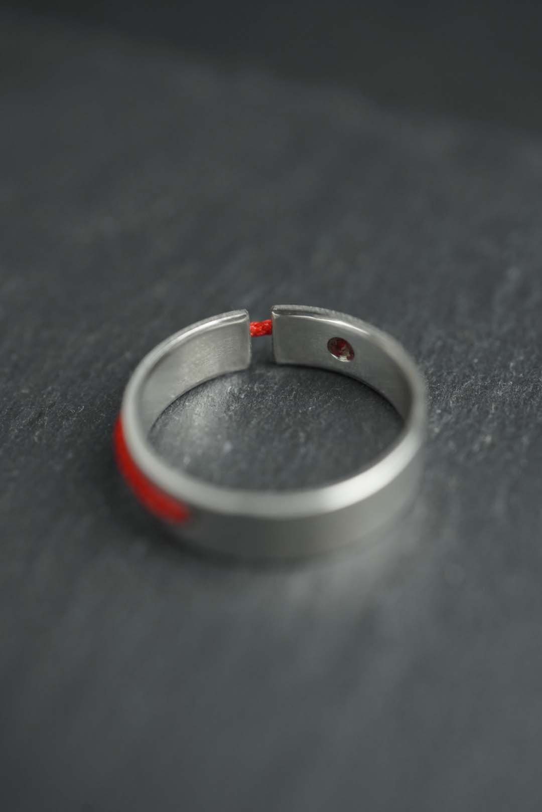 Red Line Band 5mm