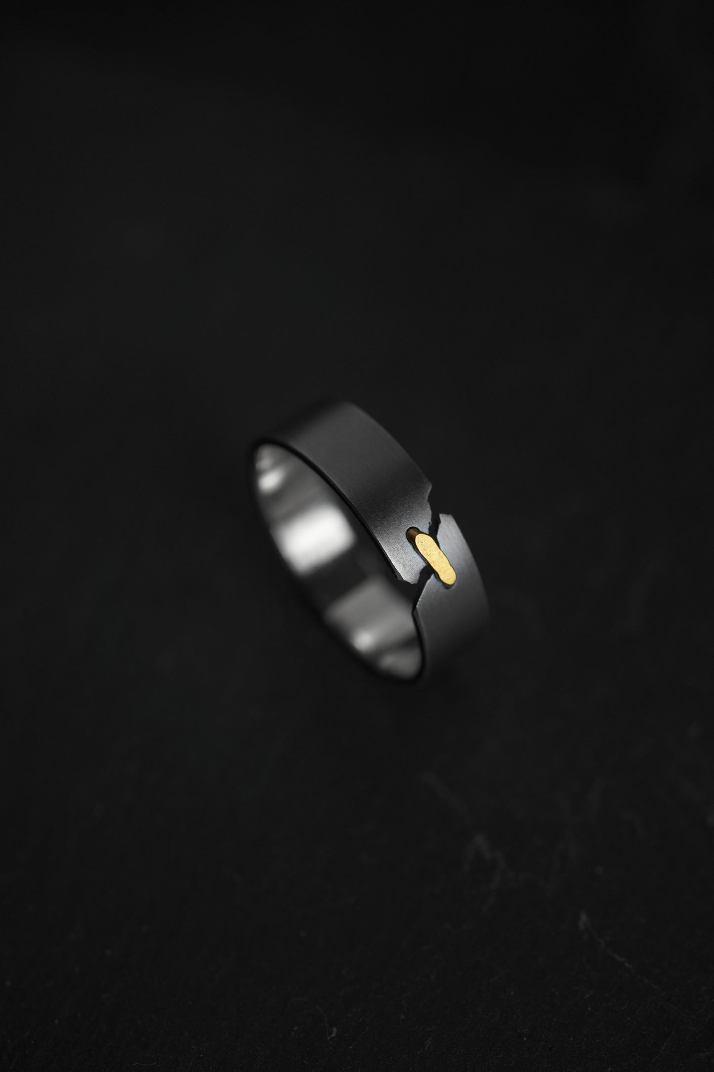 JuCi Band Ring Dark Uno