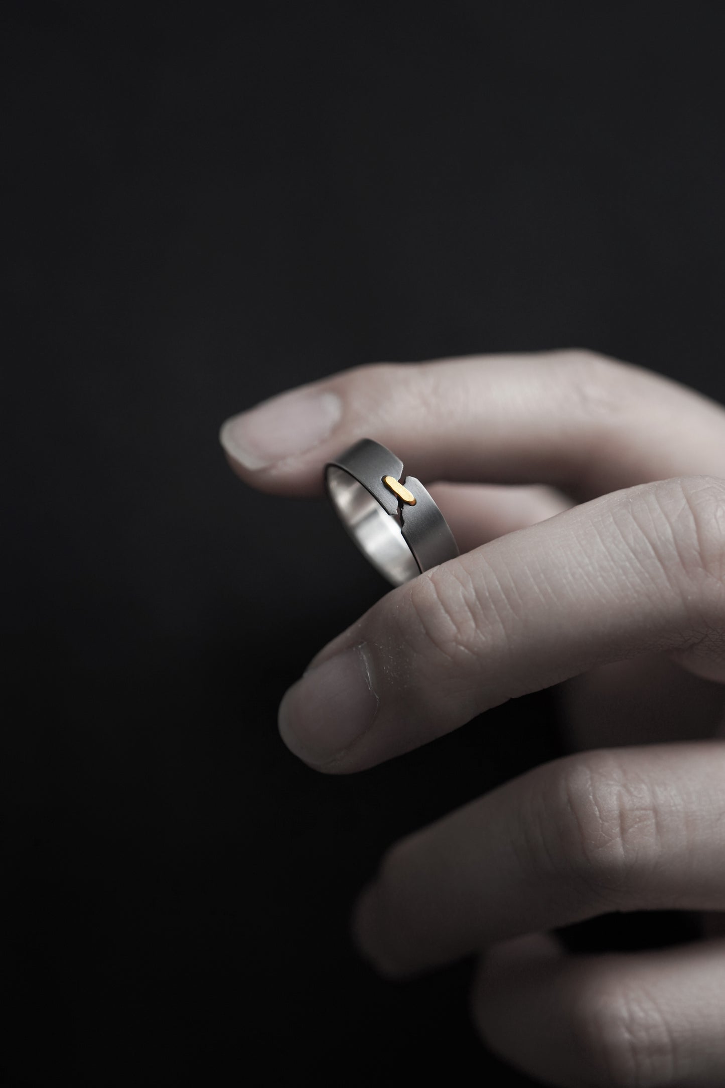 JuCi Band Ring Dark Uno