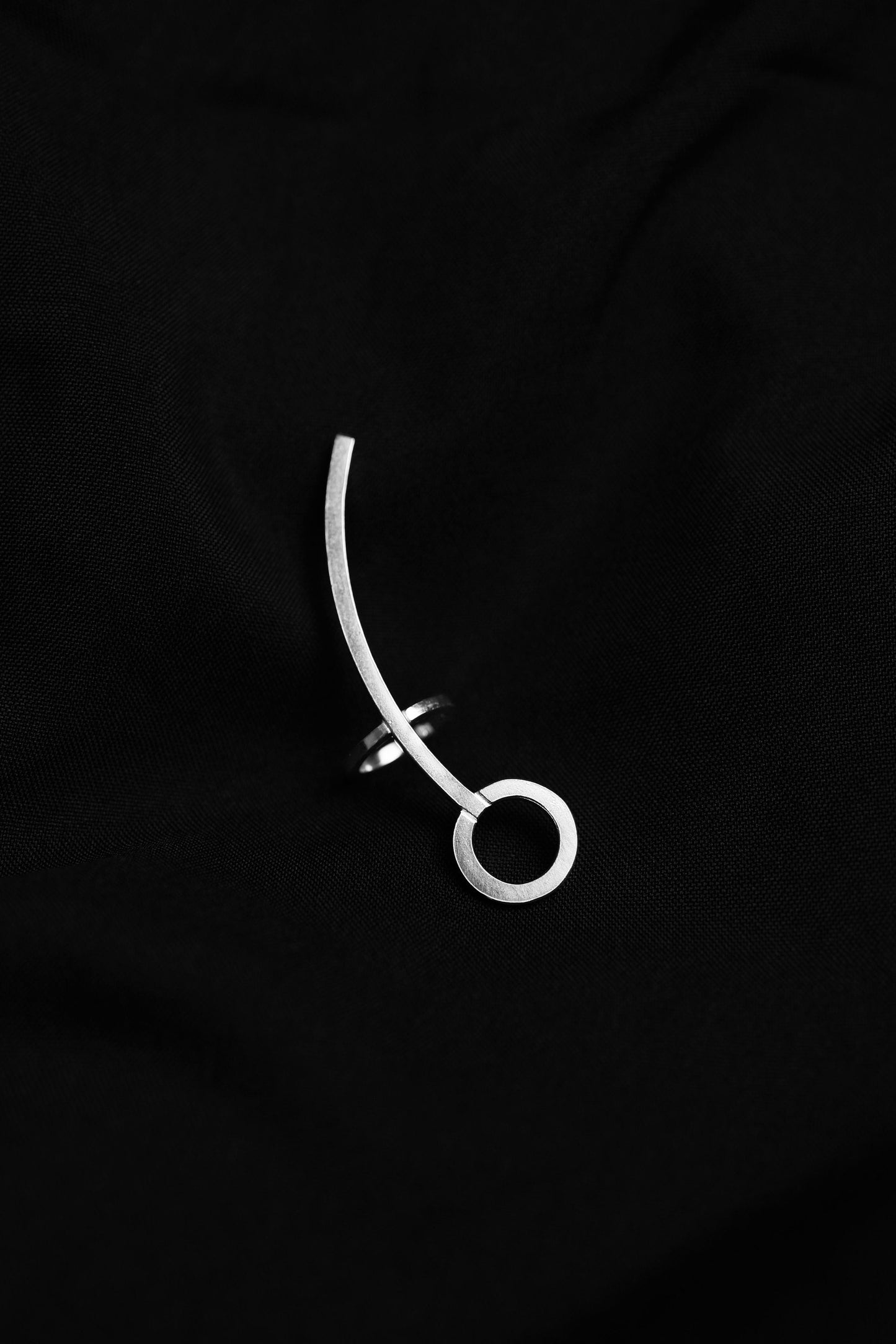 Circle Earcuff