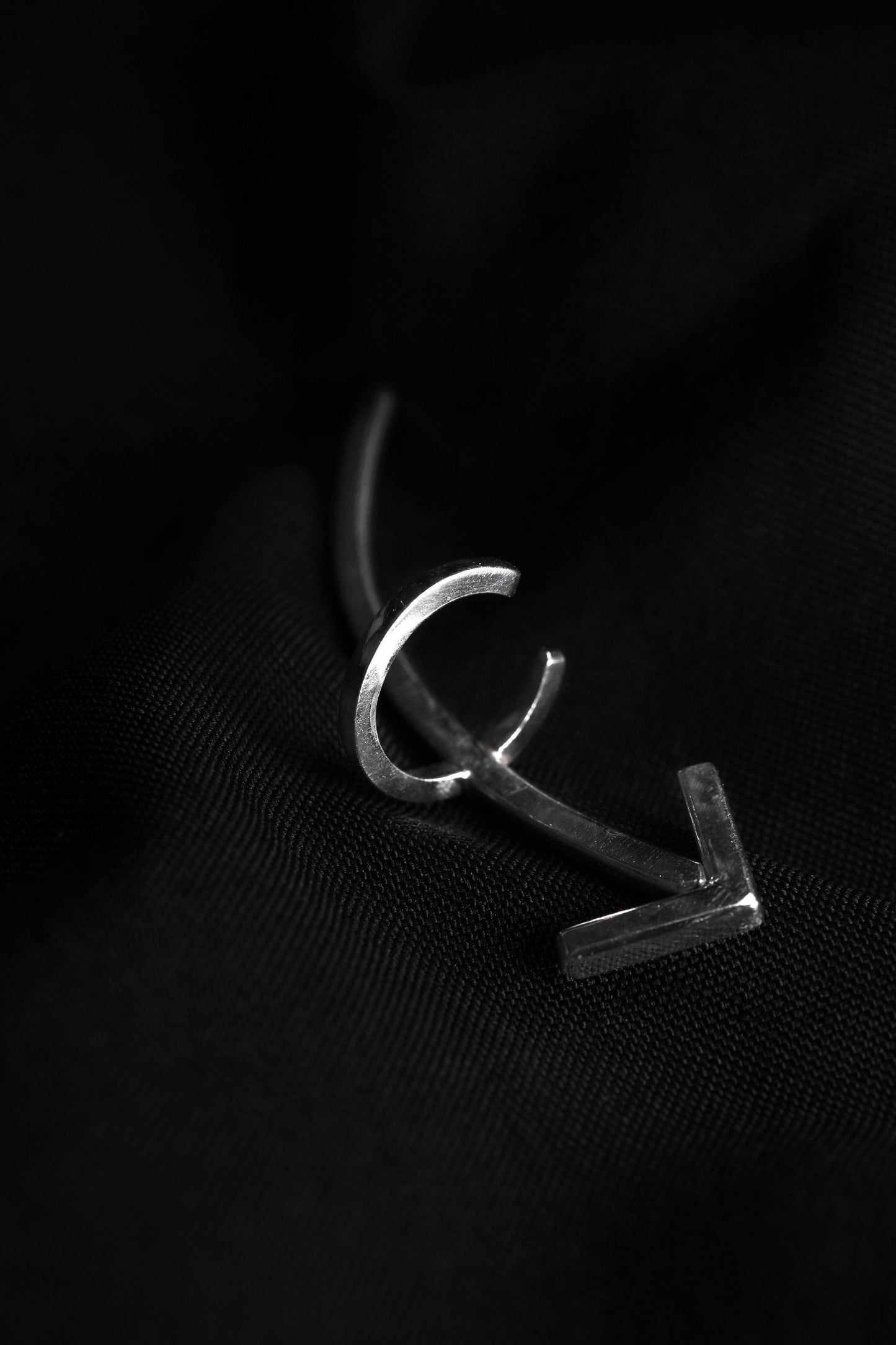 Arrow Earcuff