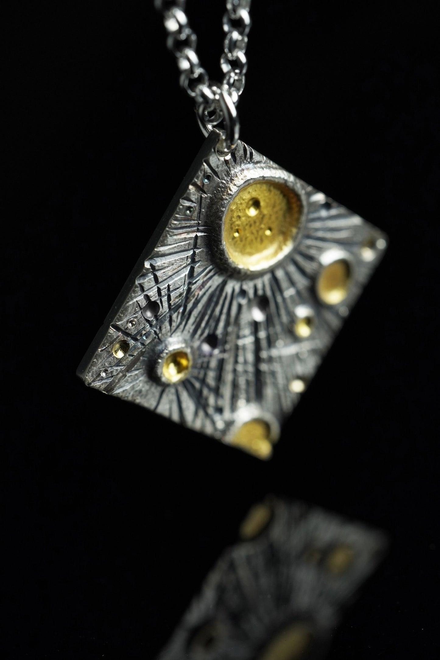 Crater Pendant (Square)