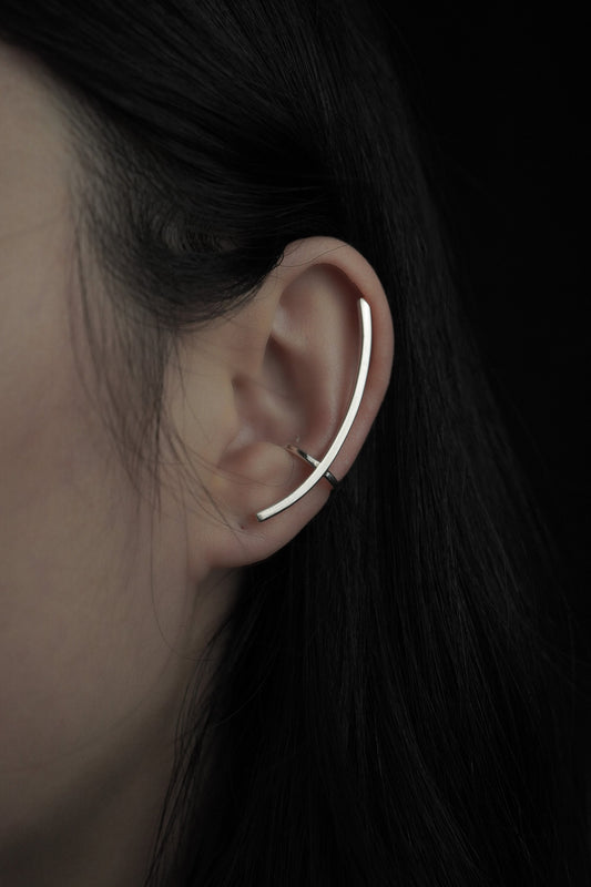 Bar Earcuff